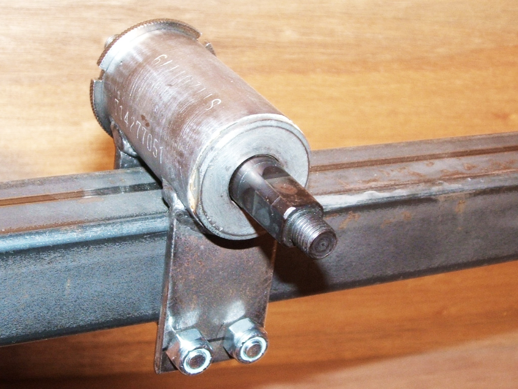 Sociable Tandem Trike - adjustable bottom bracket